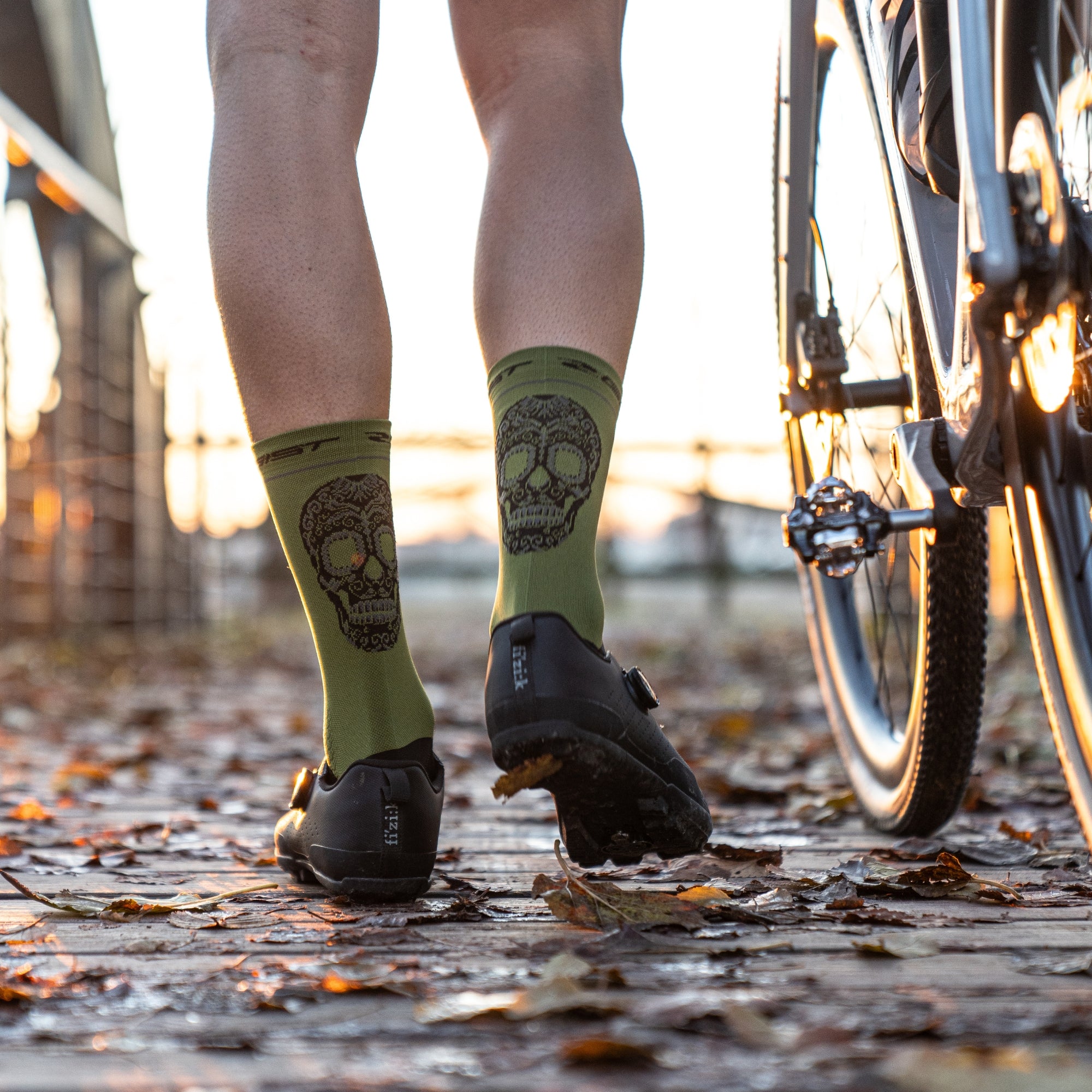 military,avana,bordeaux